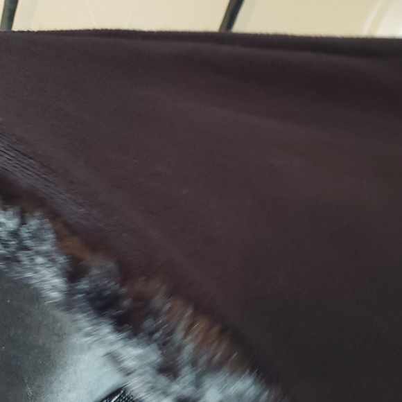 east 5th Fir Trimmed Cape - Picture 3 of 5